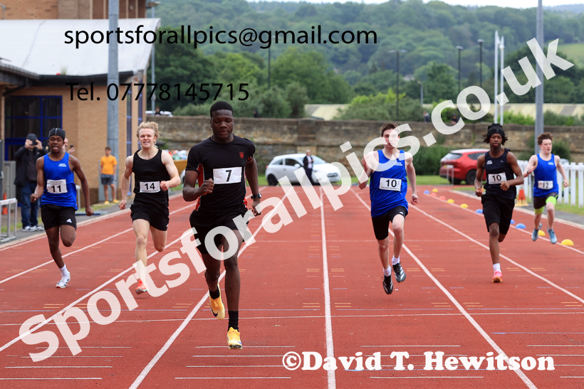 Sprints, 2026 Northumberland Schools Track and Field, Wentworth, Hexhan. Photo: David T. Hewitson/Sports for All Pics